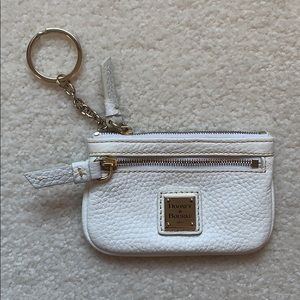Dooney & Bourke White Leather Key Card Holder